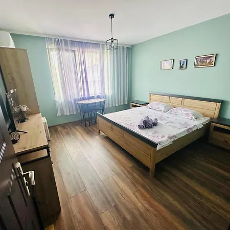 Vyara 56 Апартаменты Варна