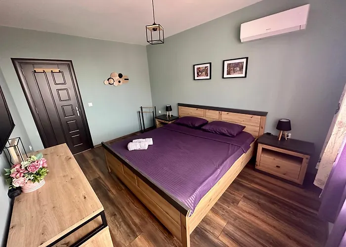 Vyara 56 Apartment *